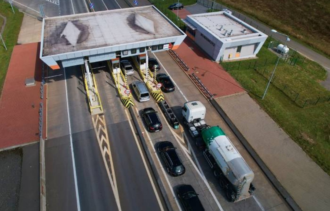 Od dzisiaj odcinki państwowe autostrad bez bramek 