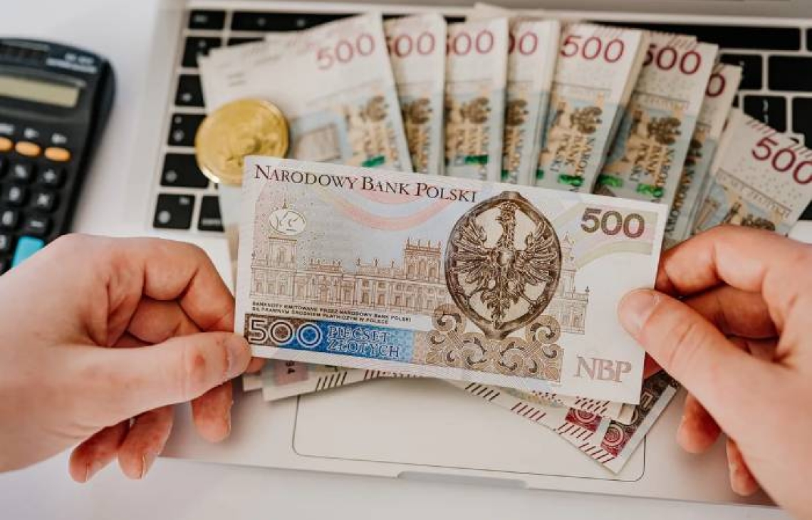 Oddłużanie polskiej gospodarki trwa
