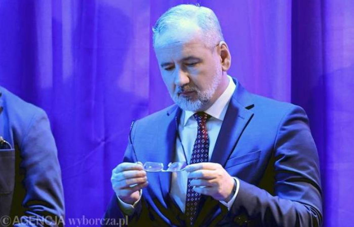 Premier odwołał ze stanowiska ministra Adama Niedzielskiego