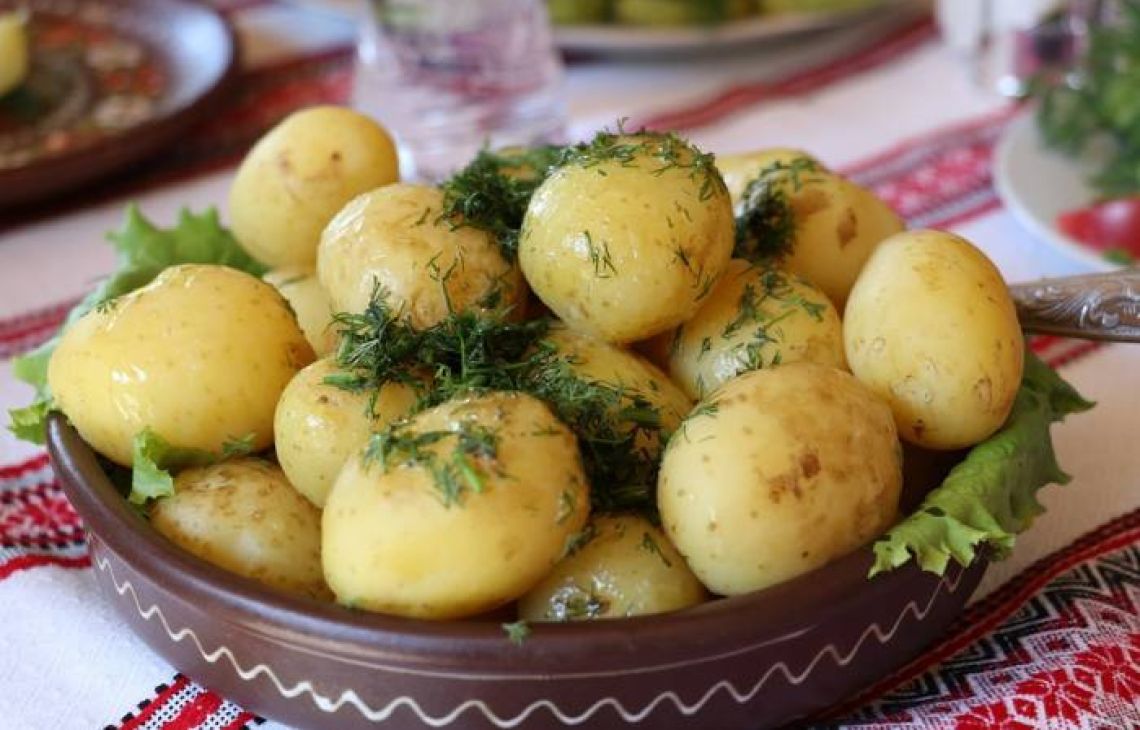 Białoruś znosi embargo na import ziemniaków z UE