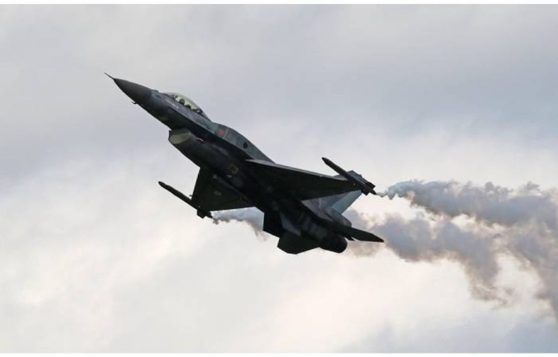 Katastrofa myśliwca F16 w Radomiu