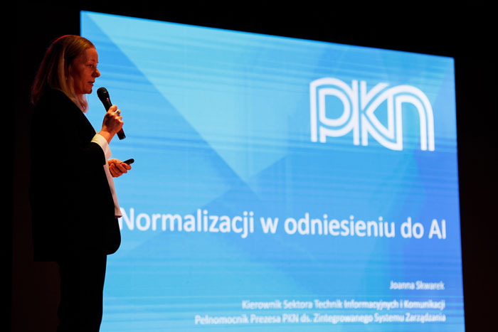Joanna Skwarek, Polski Komitet Normalizacyjny